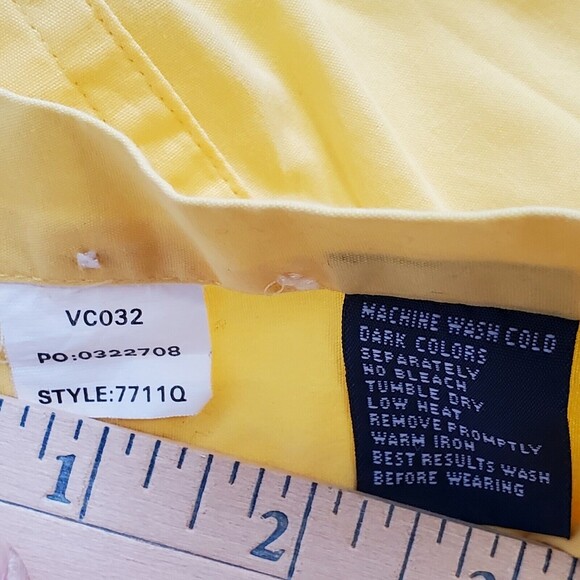 Vintage Chaps Ralph Lauren Button Up Shirt Logo Pocket Yellow Mens size Large - Picture 3 of 9
